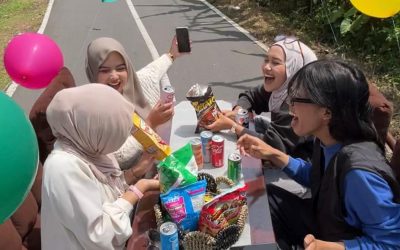 Senja di Atas Roda: Cara Unik Mahasiswa Ilkom UNIMMA Promosikan Wisata Pick-Up Borobudur