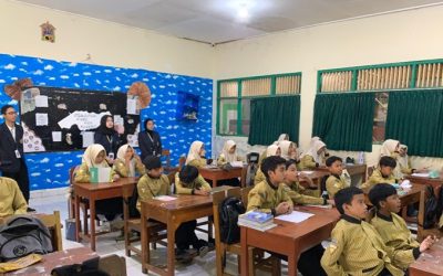 Cegah Hoaks Sejak Dini: Mahasiswa Ilkom UNIMMA Bekali Siswa MTsN 2 Kota Magelang Literasi Digital Berbasis Pancasila