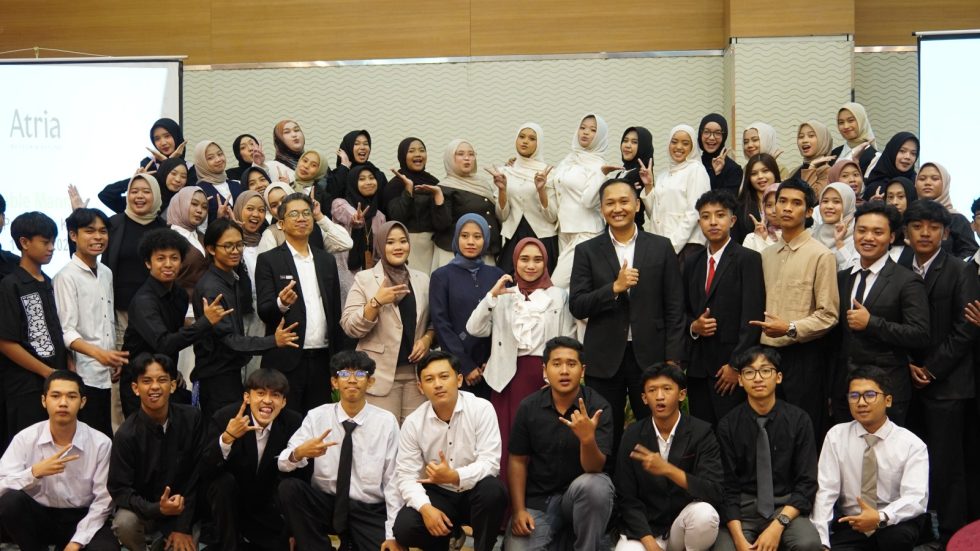 Siapkan Lulusan Berdaya Saing, Ilmu Komunikasi UNIMMA Selenggarakan Table Manner